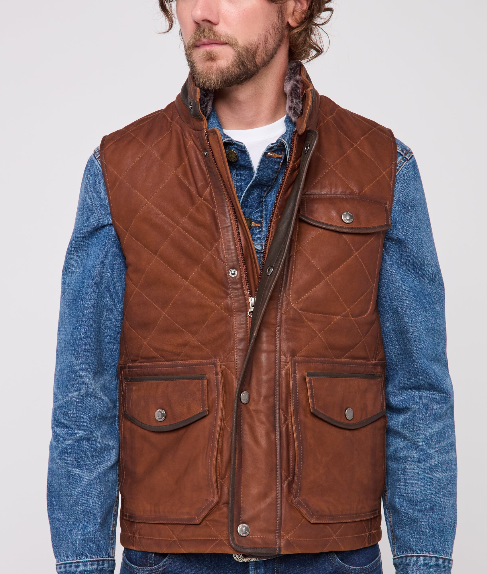 Vail Quilted Leather Vest :: Bourbon - Image 9