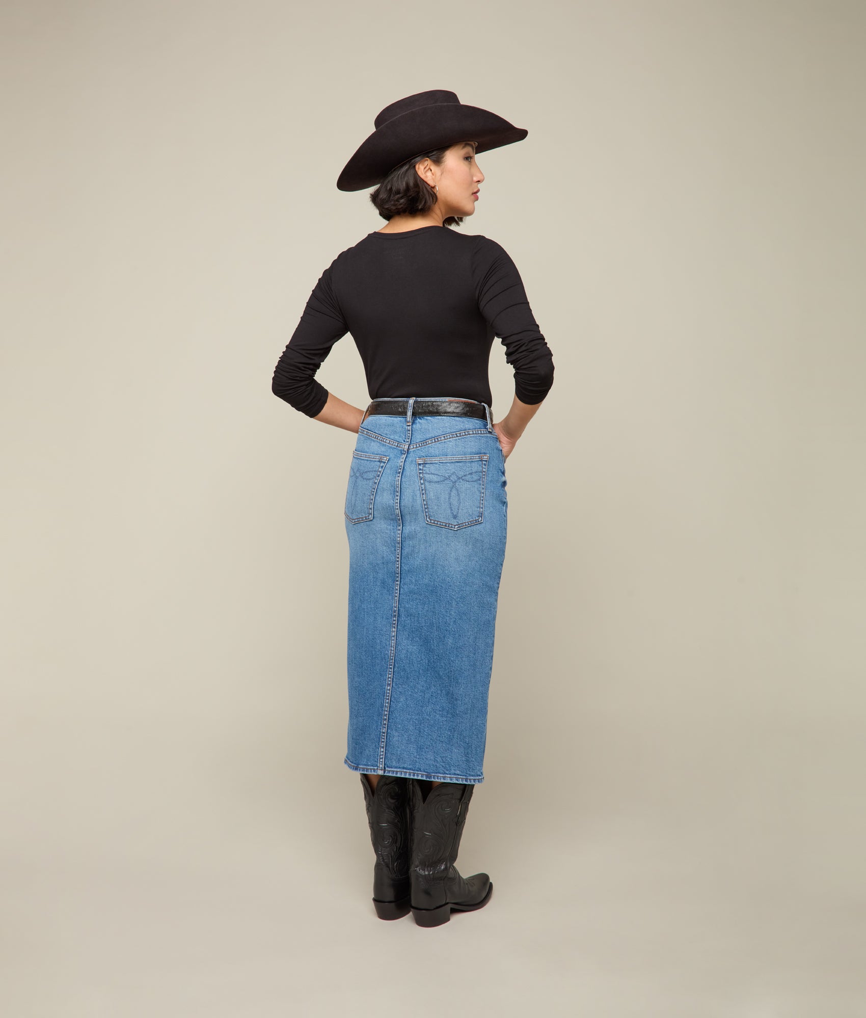 Rose Pencil Skirt :: Wildflower - Image 6