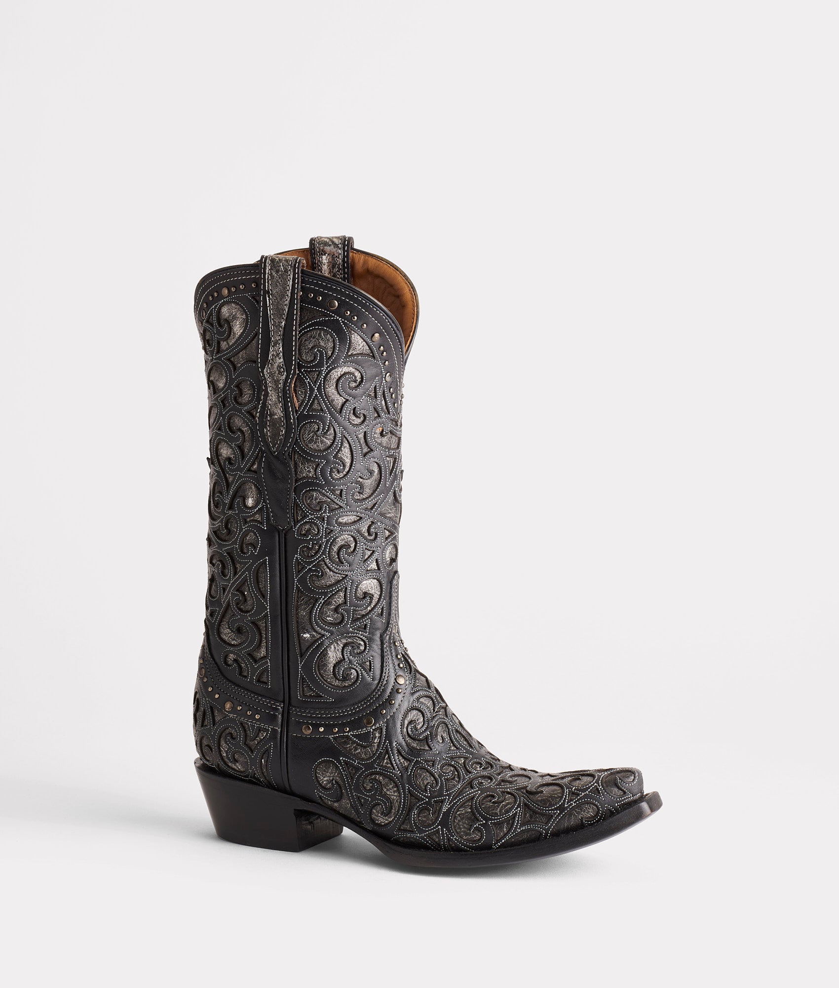 Sierra :: Black - Image 5